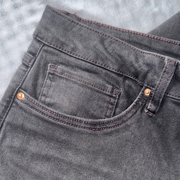 Women’s RFM Tummy Control Jeans - Picture 5 of 5